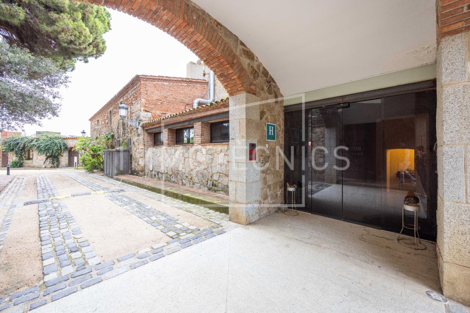 11 Zimmer Hotel zu verkaufen in Sant Vicenc de Montalt - 8.500.000 € (Ref: 9602753)