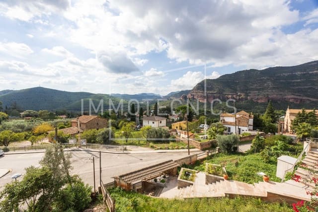 5 Zimmer Villa zu verkaufen in Bigues i Riells mit Garage - 370.000 € (Ref: 9602754)