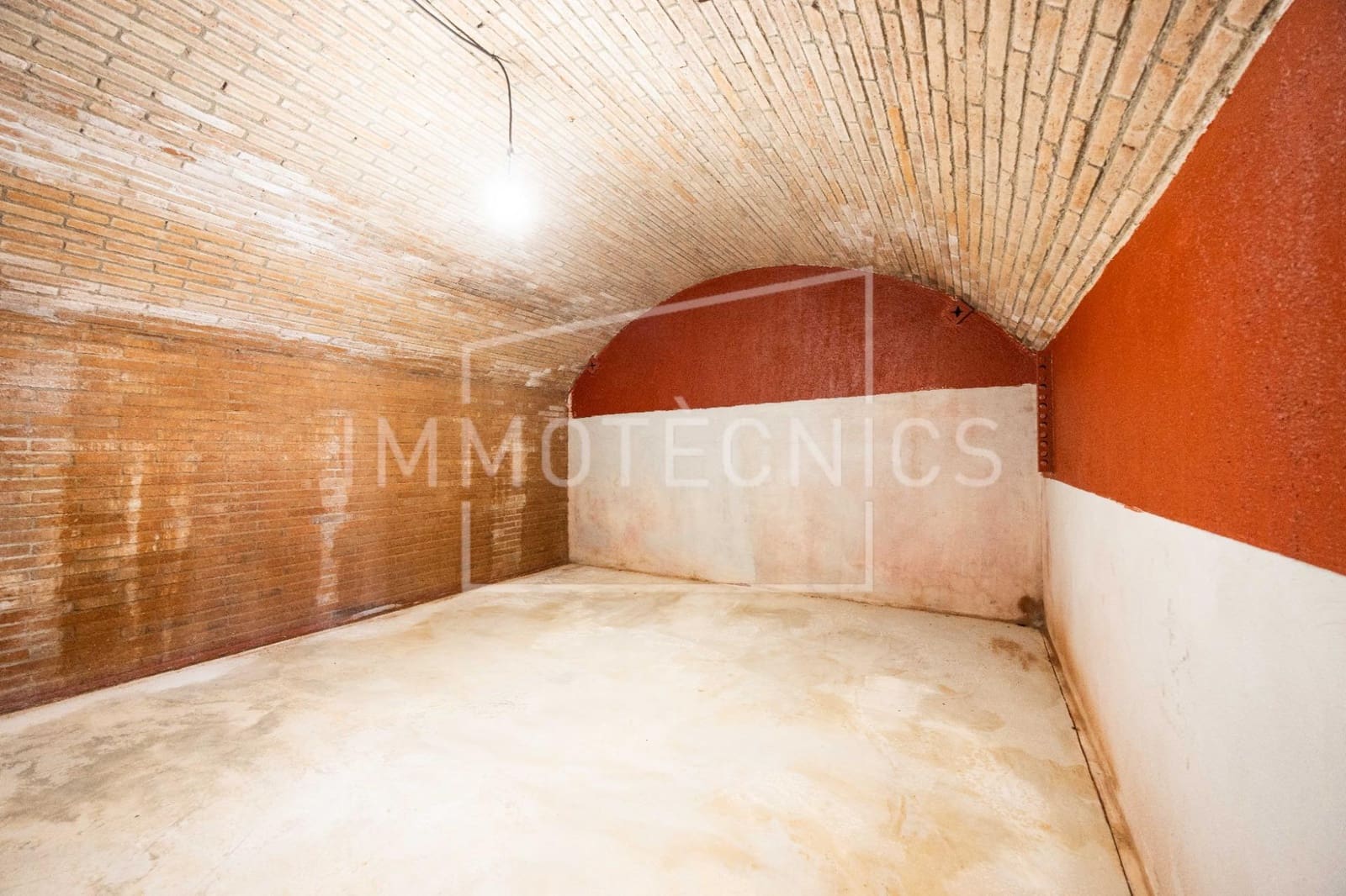 5 Zimmer Villa zu verkaufen in Bigues i Riells mit Garage - 370.000 € (Ref: 9602754)