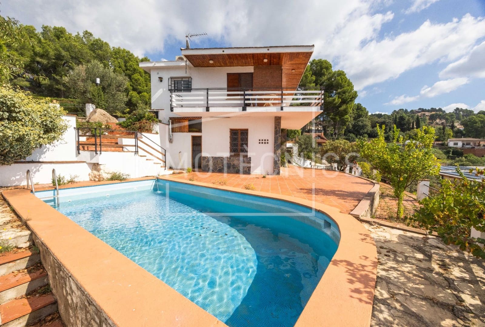 5 Zimmer Villa zu verkaufen in Bigues i Riells mit Garage - 370.000 € (Ref: 9602754)