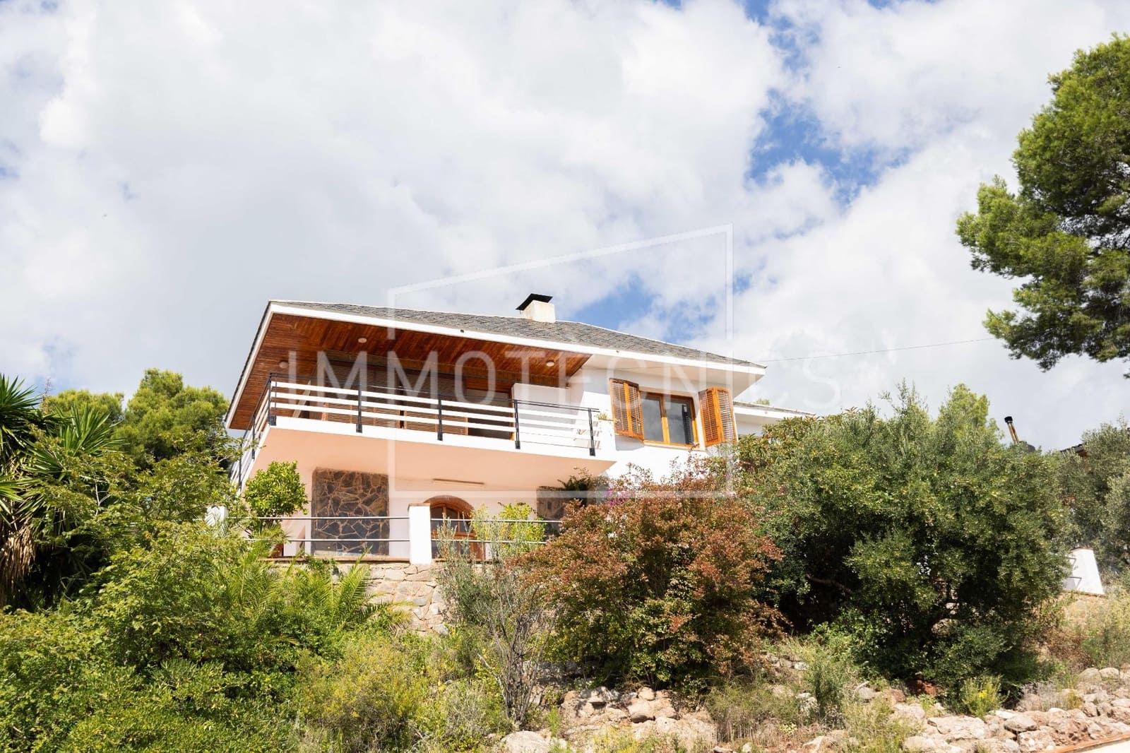 5 Zimmer Villa zu verkaufen in Bigues i Riells mit Garage - 370.000 € (Ref: 9602754)