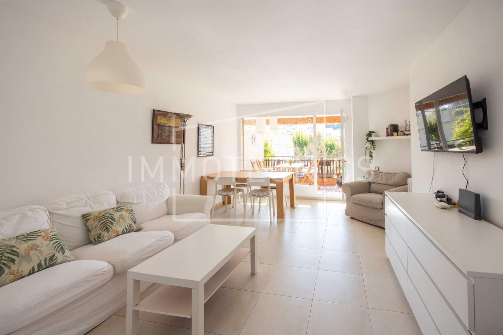 3 makuuhuone Asunto myytävänä paikassa Caldes d'Estrac mukana uima-altaan 
autotalli - 390 000 € (Ref: 9602755)