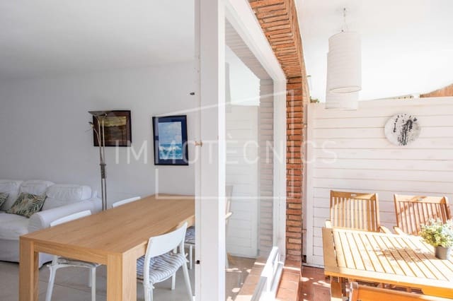 3 chambre Appartement à vendre à Caldes d'Estrac avec piscine garage - 390 000 € (Ref: 9602755)