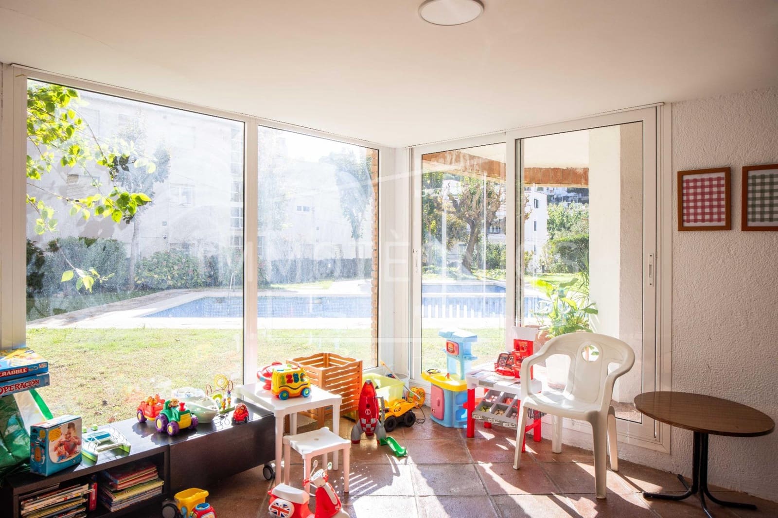 3 makuuhuone Asunto myytävänä paikassa Caldes d'Estrac mukana uima-altaan 
autotalli - 390 000 € (Ref: 9602755)