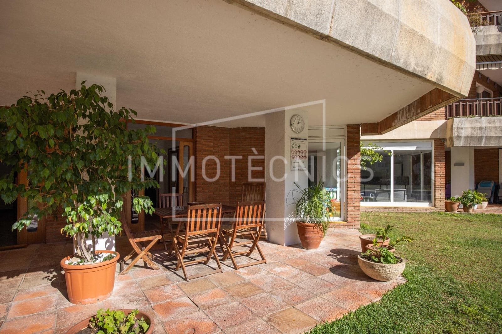 3 makuuhuone Asunto myytävänä paikassa Caldes d'Estrac mukana uima-altaan 
autotalli - 390 000 € (Ref: 9602755)