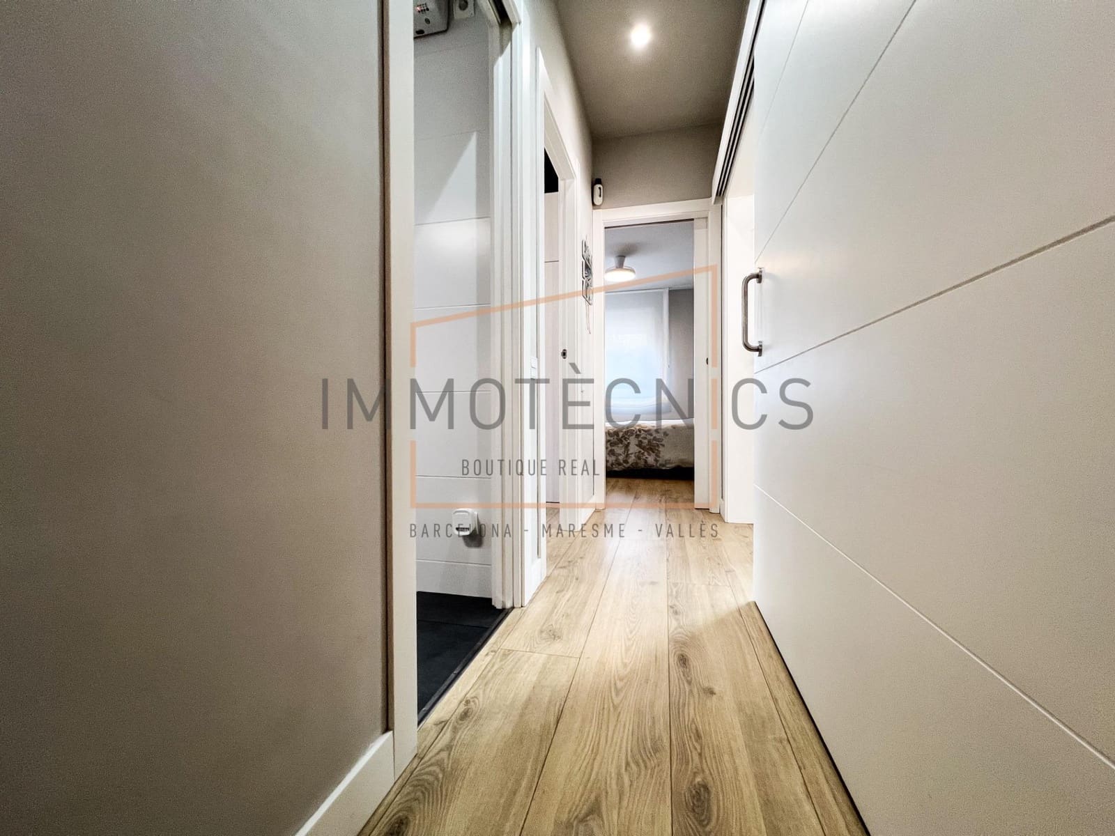 5 soveværelse Villa til salg i Llica d'Amunt med garage - € 489.000 (Ref: 9602756)