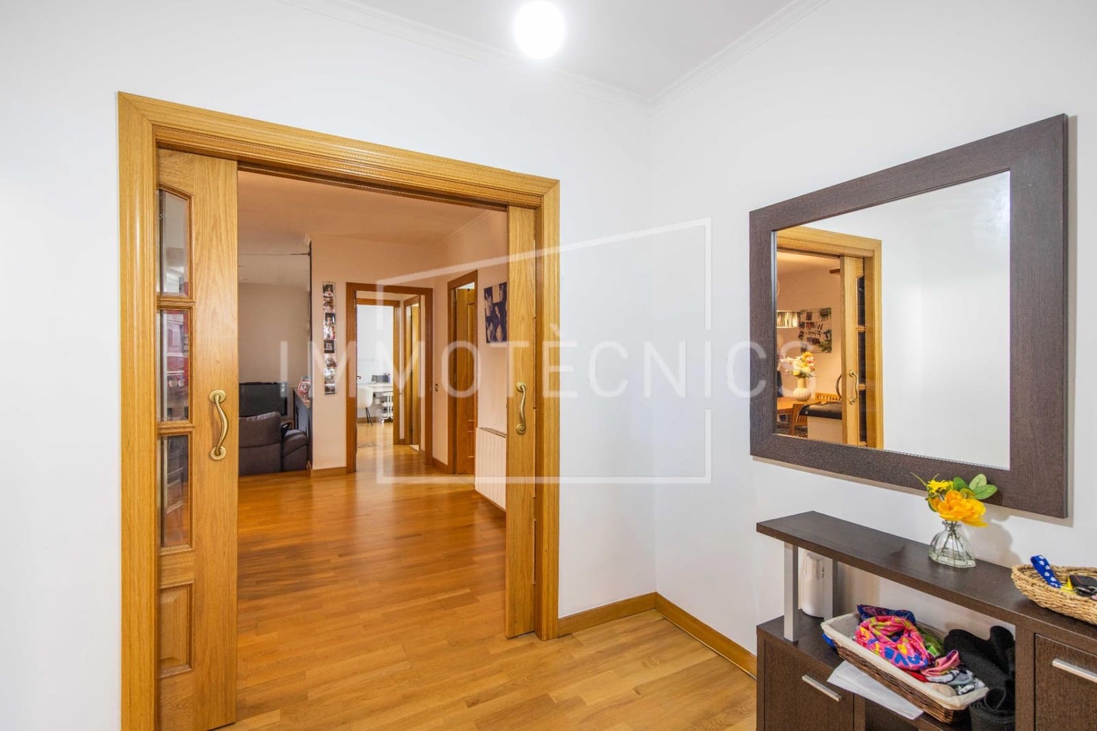 18 soveværelse Finca/Landehus til salg i Llica de Vall med swimmingpool garage - € 1.700.000 (Ref: 9602758)