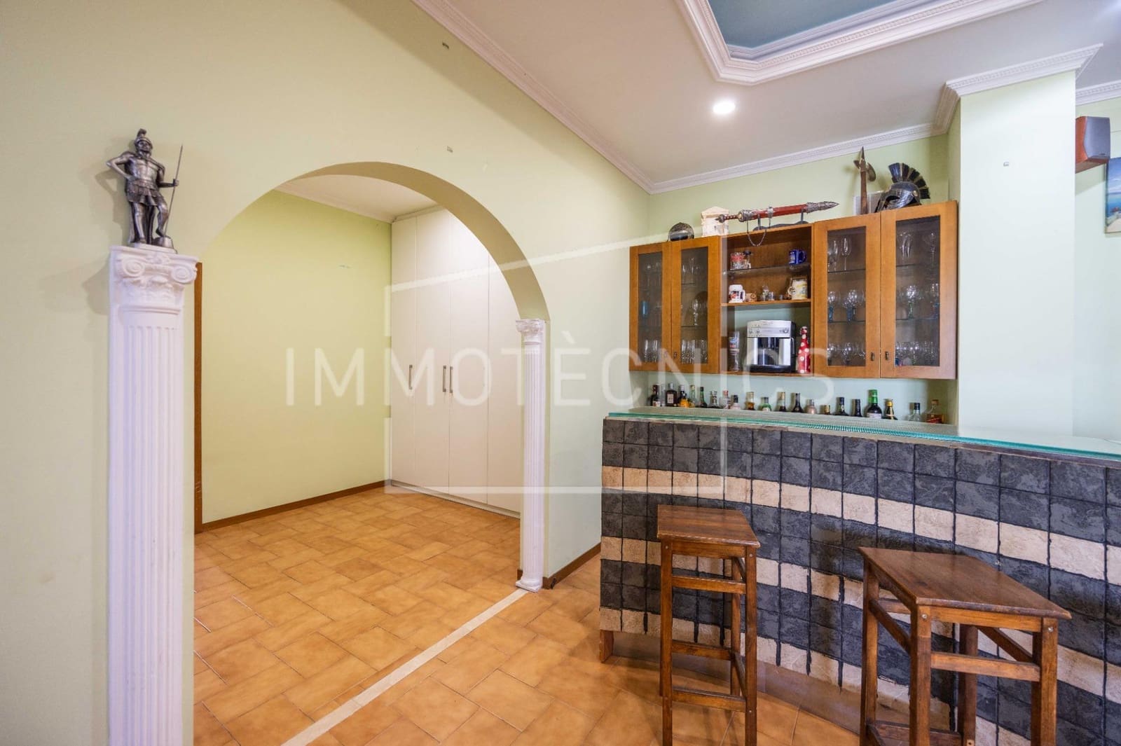 18 soveværelse Finca/Landehus til salg i Llica de Vall med swimmingpool garage - € 1.700.000 (Ref: 9602758)