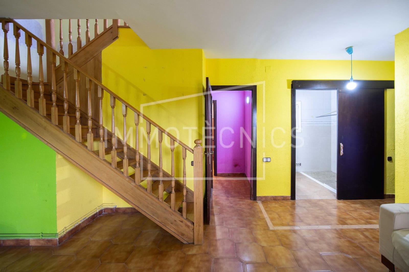 18 soveværelse Finca/Landehus til salg i Llica de Vall med swimmingpool garage - € 1.700.000 (Ref: 9602758)