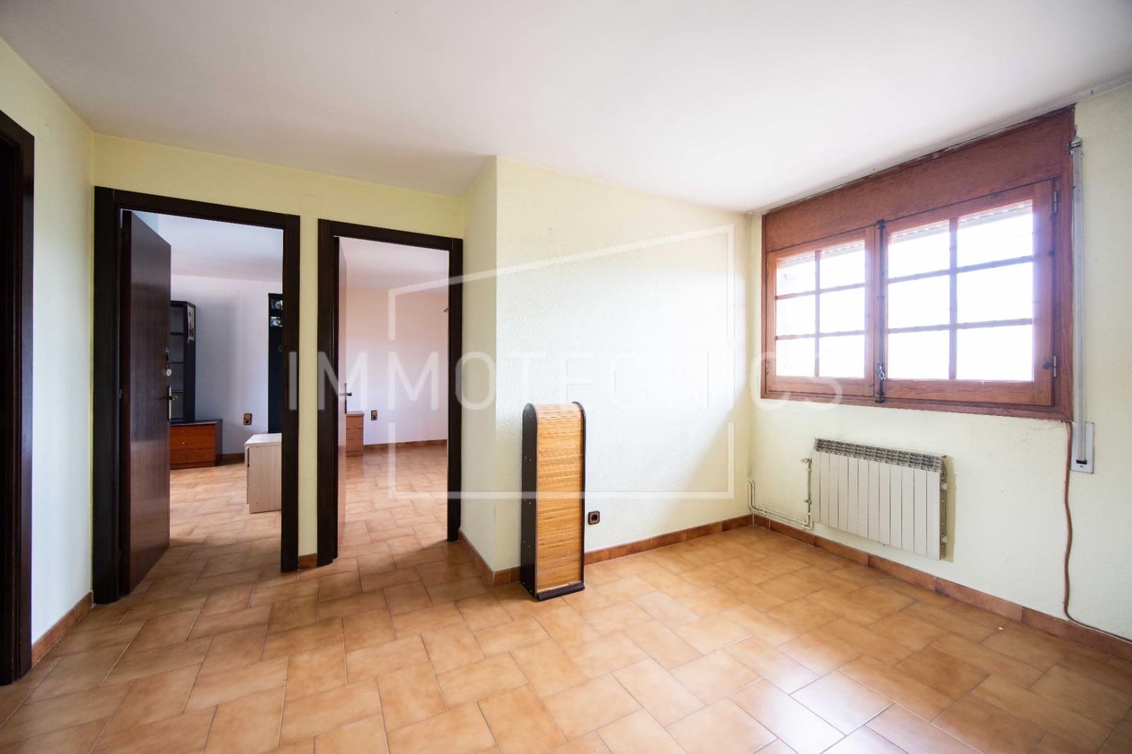 18 soveværelse Finca/Landehus til salg i Llica de Vall med swimmingpool garage - € 1.700.000 (Ref: 9602758)