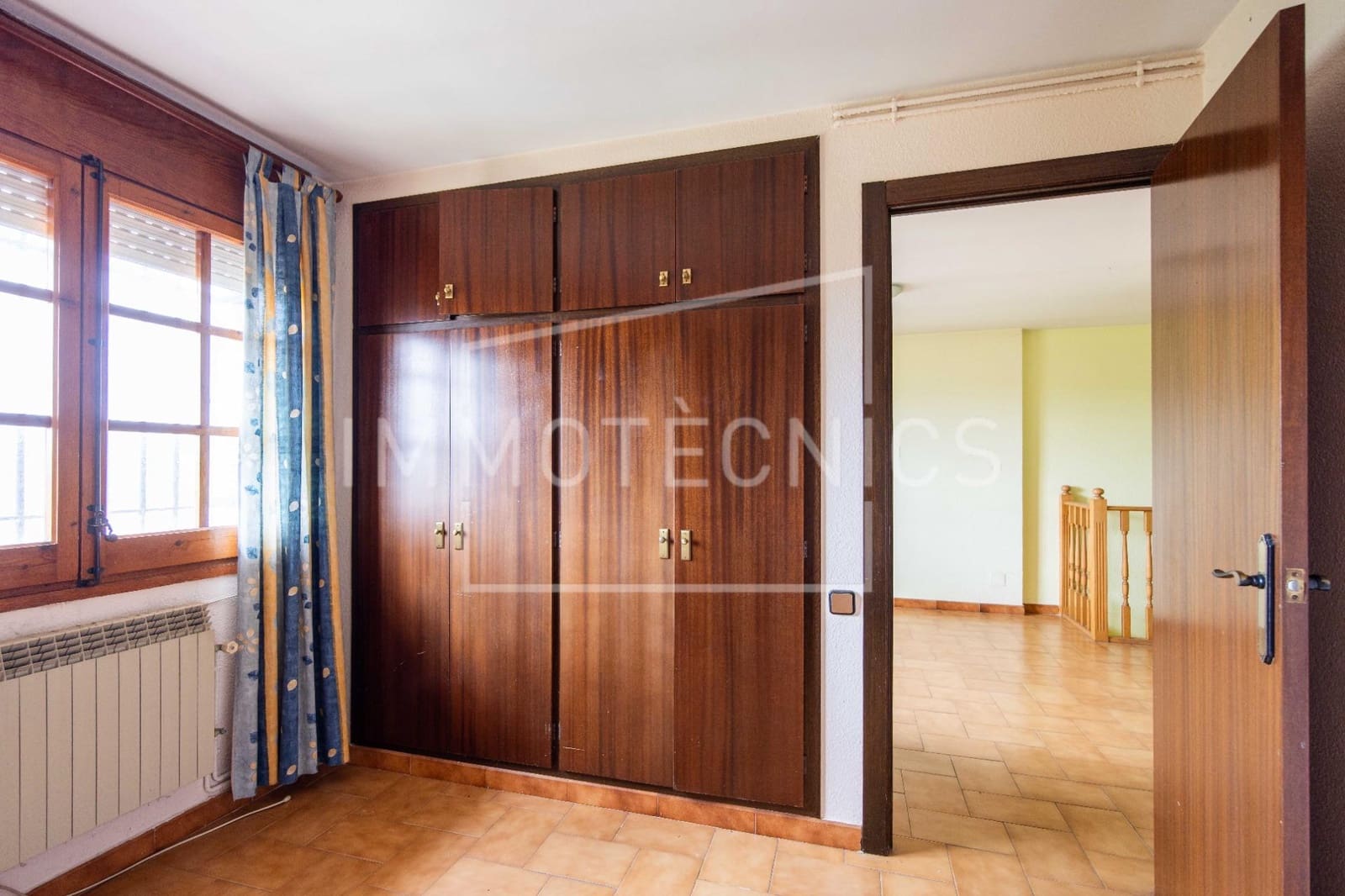 18 soveværelse Finca/Landehus til salg i Llica de Vall med swimmingpool garage - € 1.700.000 (Ref: 9602758)