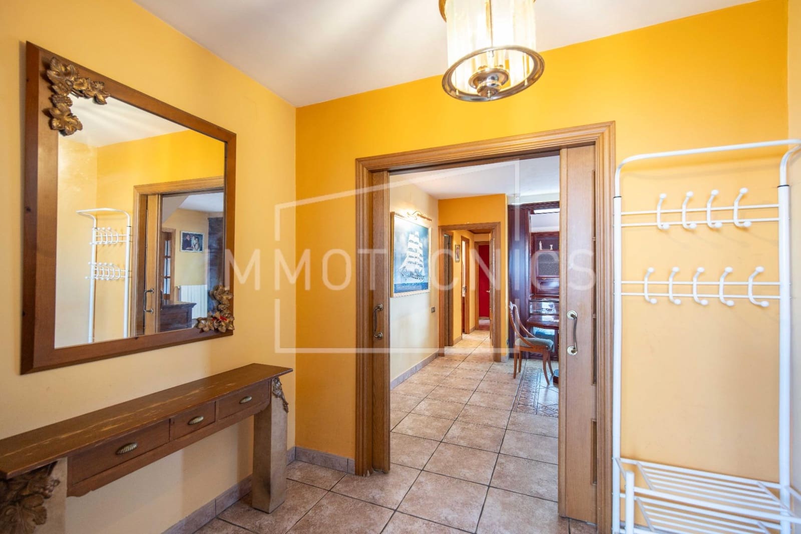 18 soveværelse Finca/Landehus til salg i Llica de Vall med swimmingpool garage - € 1.700.000 (Ref: 9602758)