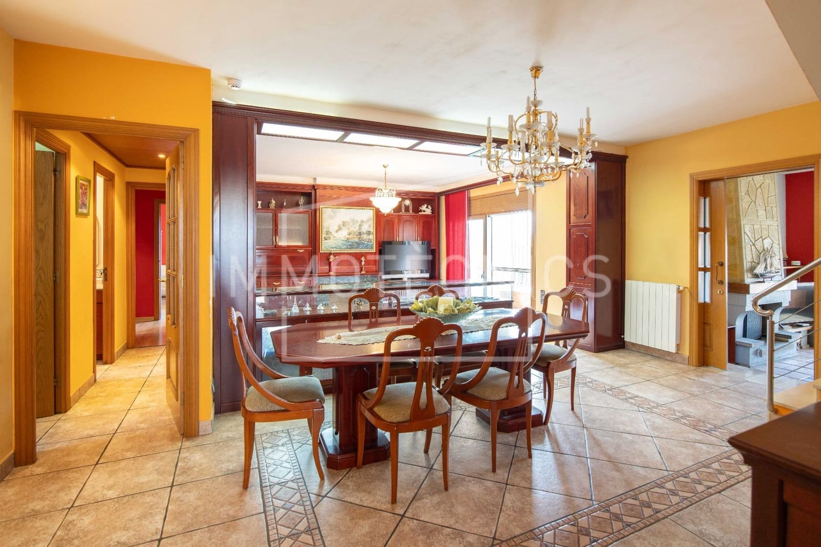 18 soveværelse Finca/Landehus til salg i Llica de Vall med swimmingpool garage - € 1.700.000 (Ref: 9602758)