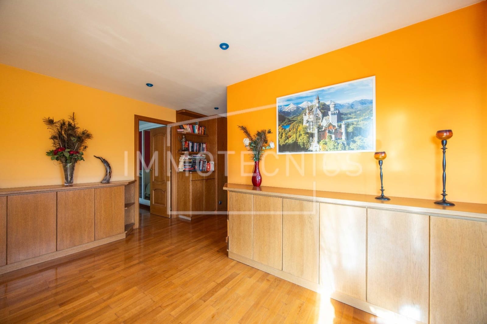 18 soveværelse Finca/Landehus til salg i Llica de Vall med swimmingpool garage - € 1.700.000 (Ref: 9602758)