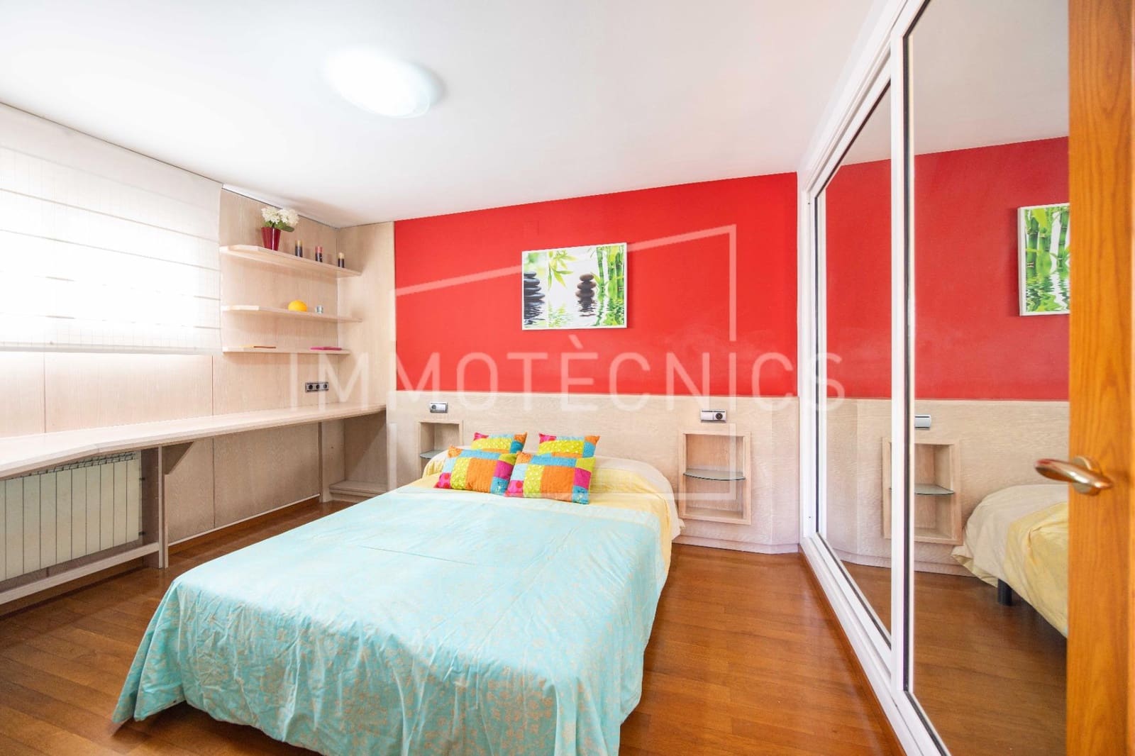 18 soveværelse Finca/Landehus til salg i Llica de Vall med swimmingpool garage - € 1.700.000 (Ref: 9602758)