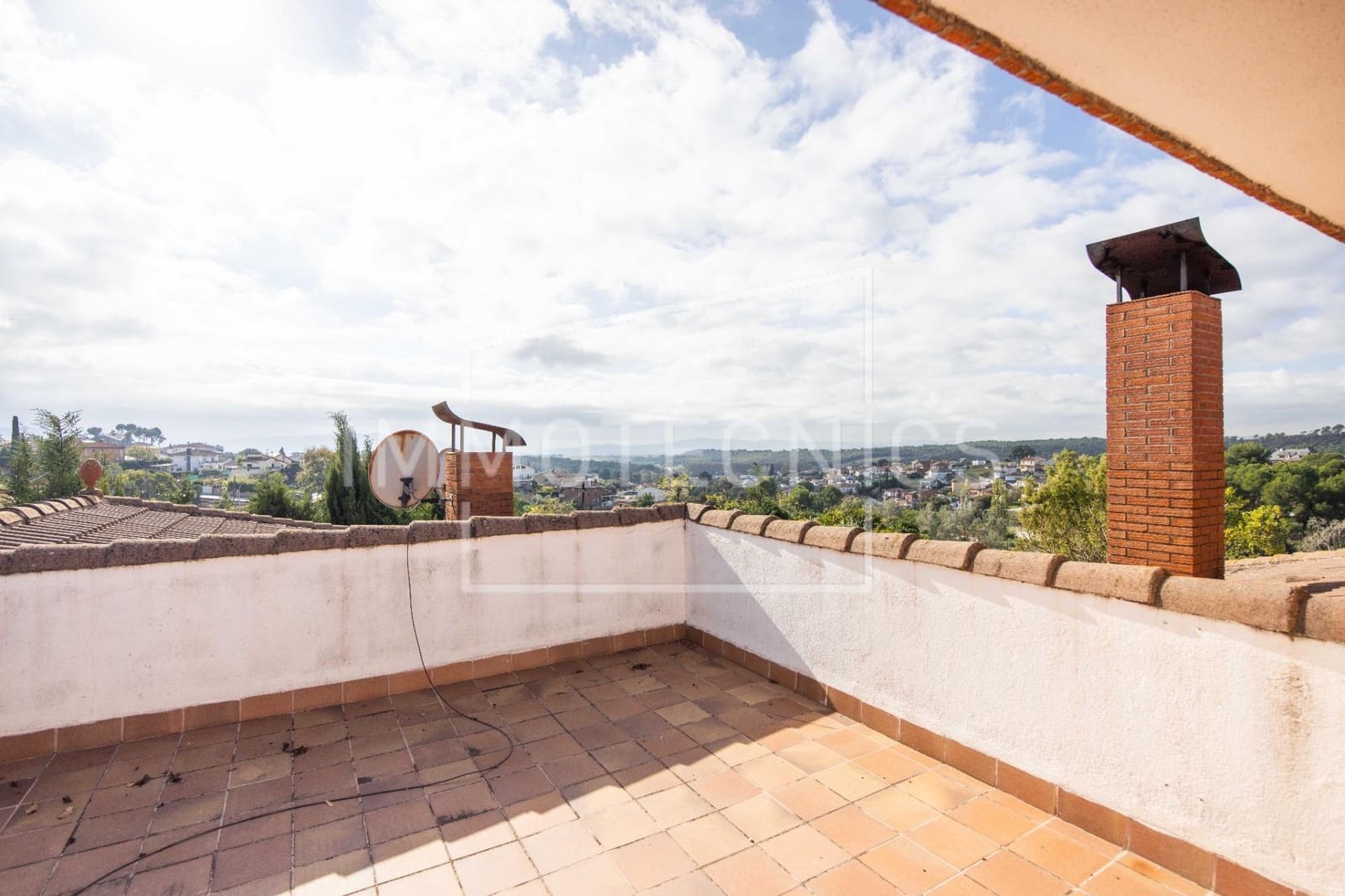 18 soveværelse Finca/Landehus til salg i Llica de Vall med swimmingpool garage - € 1.700.000 (Ref: 9602758)