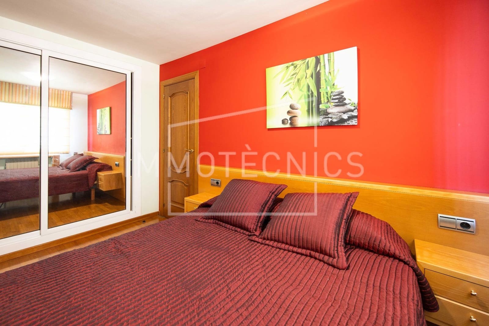 18 soveværelse Finca/Landehus til salg i Llica de Vall med swimmingpool garage - € 1.700.000 (Ref: 9602758)