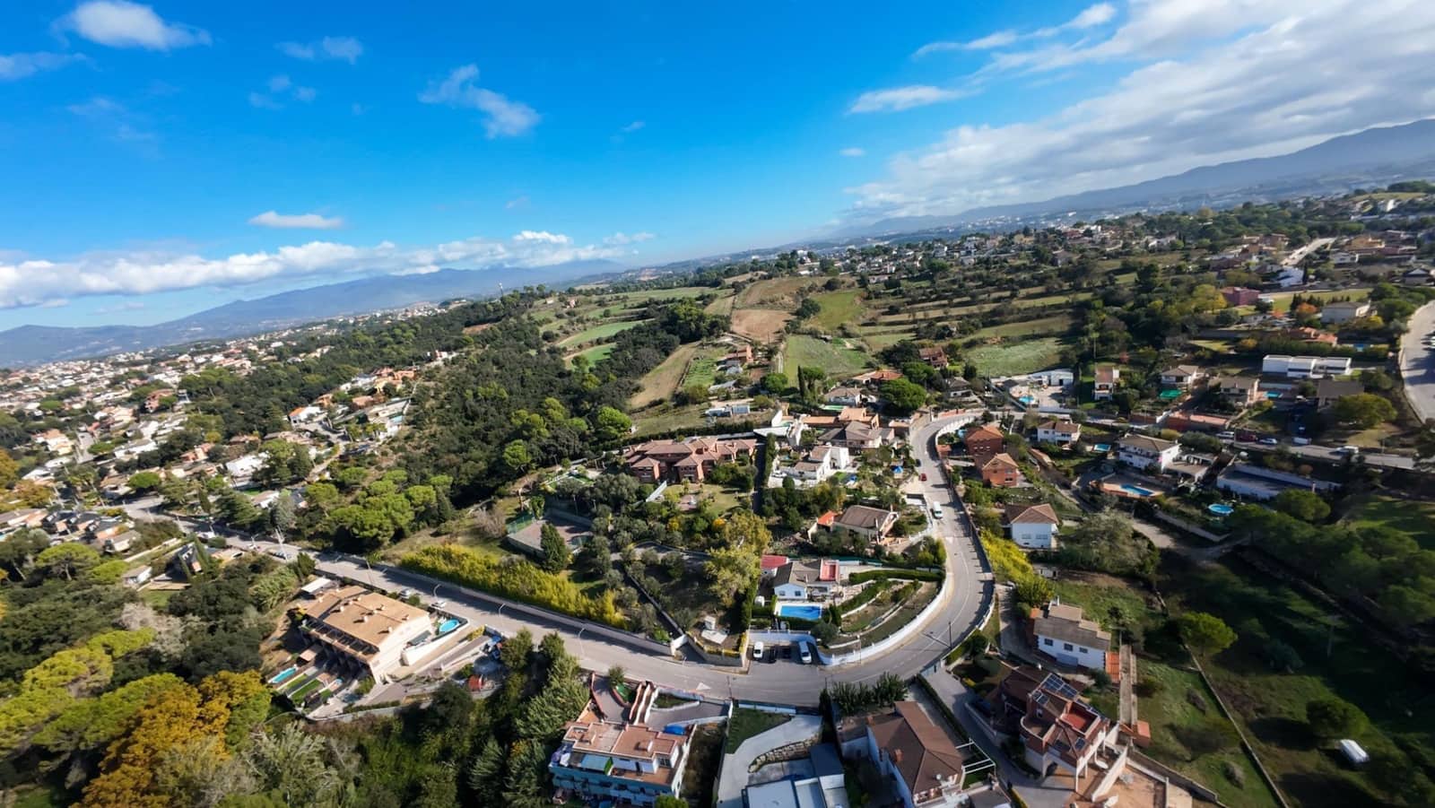 18 soveværelse Finca/Landehus til salg i Llica de Vall med swimmingpool garage - € 1.700.000 (Ref: 9602758)