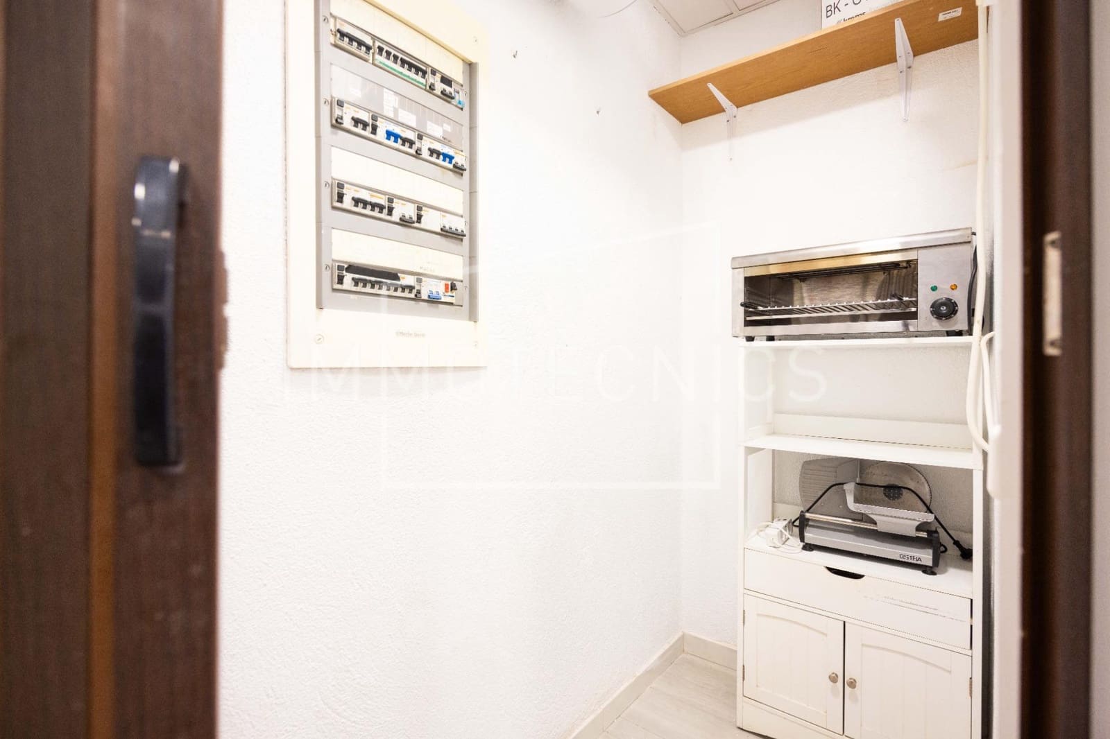 Erhverv til salg i Malgrat de Mar - € 145.000 (Ref: 9602765)