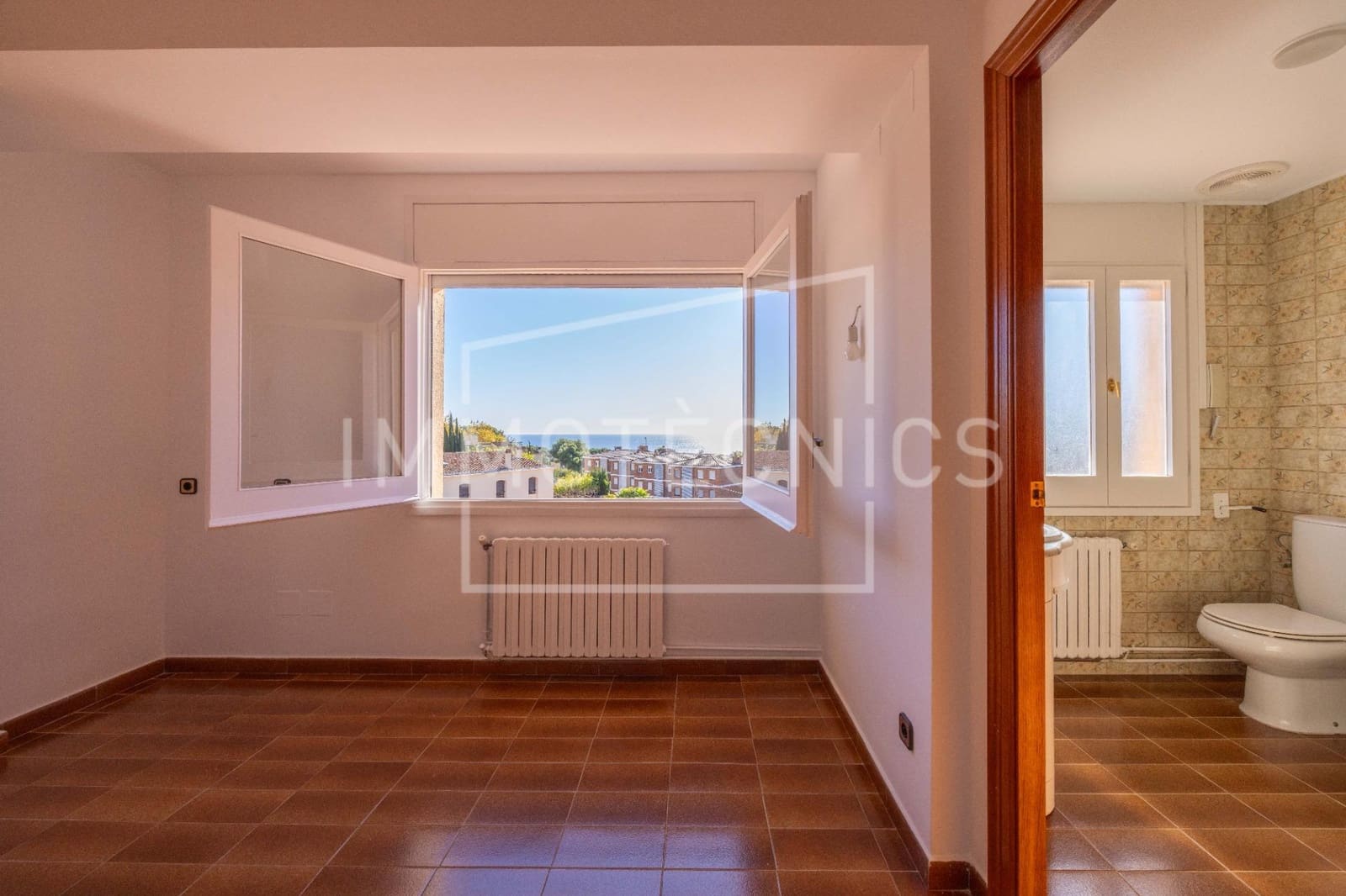 4 chambre Maison de Ville à vendre à Sant Vicenc de Montalt avec garage - 575 000 € (Ref: 9602766)