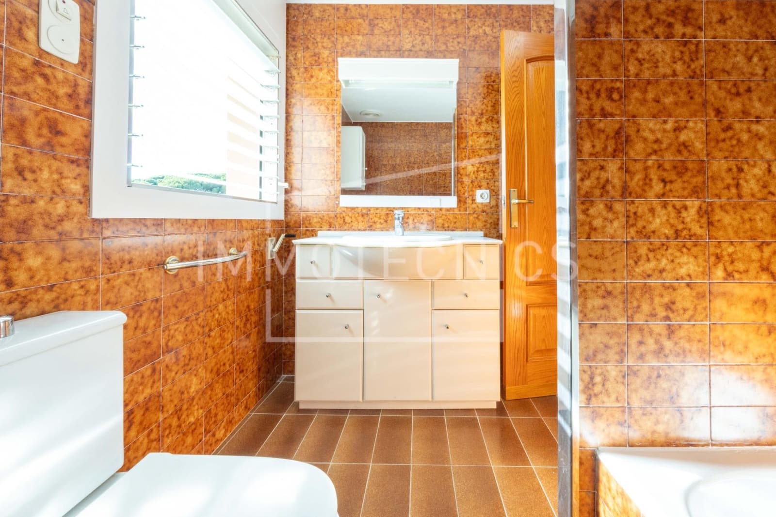 4 chambre Maison de Ville à vendre à Sant Vicenc de Montalt avec garage - 575 000 € (Ref: 9602766)