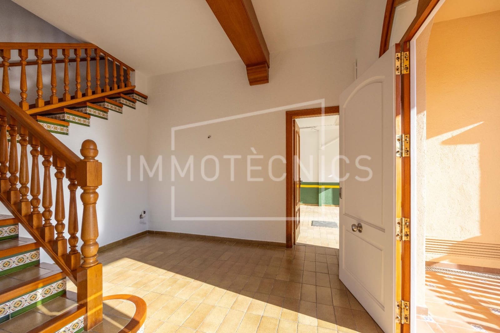 4 bedroom Townhouse for sale in Sant Vicenc de Montalt with garage - € 575,000 (Ref: 9602766)