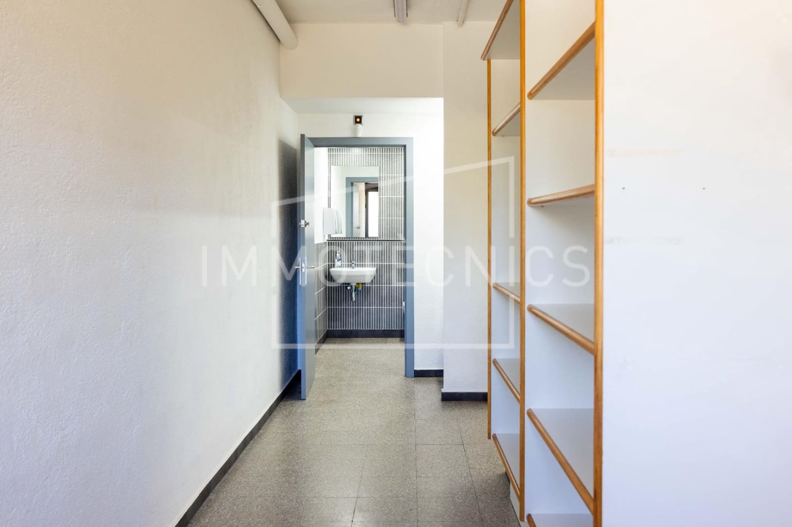 4 sypialnia Biuro do wynajęcia w Sant Vicenc de Montalt - 1 700 € (Ref: 9602767)