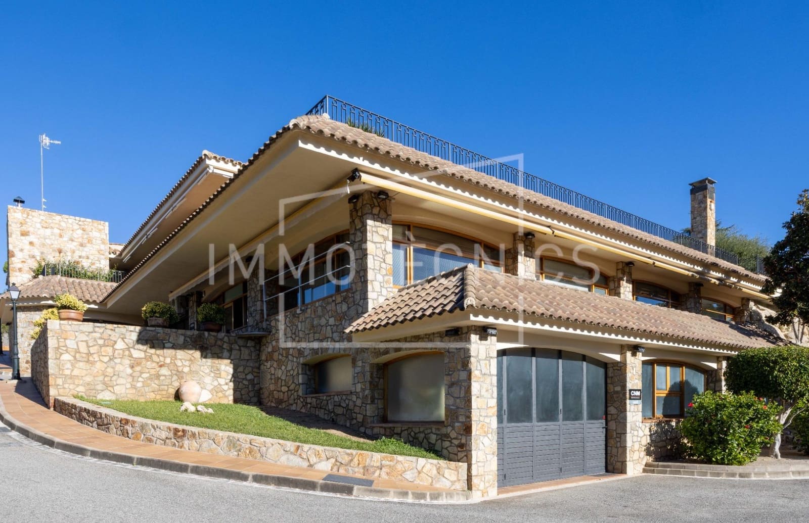 4 sypialnia Biuro do wynajęcia w Sant Vicenc de Montalt - 1 700 € (Ref: 9602767)