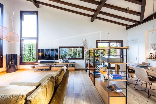 Chalet de 3 habitaciones en Sant Esteve de Palautordera en venta con piscina - 850.000 € (Ref: 9602769)