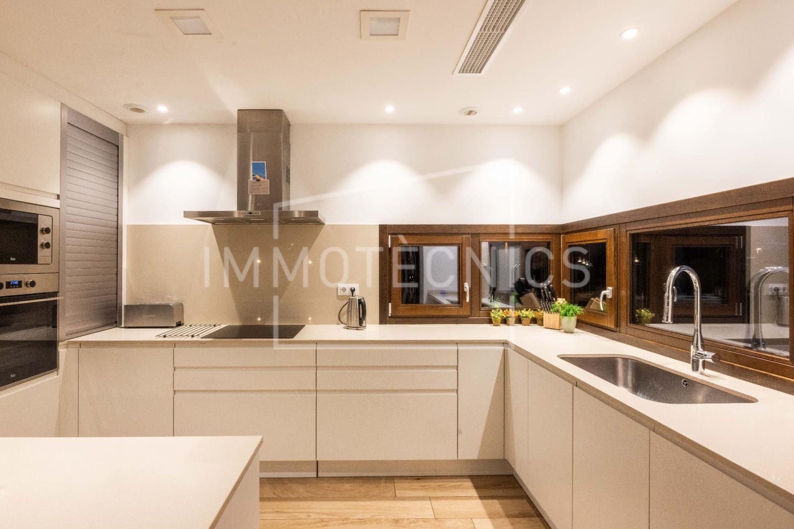 Chalet de 3 habitaciones en Sant Esteve de Palautordera en venta con piscina - 850.000 € (Ref: 9602769)