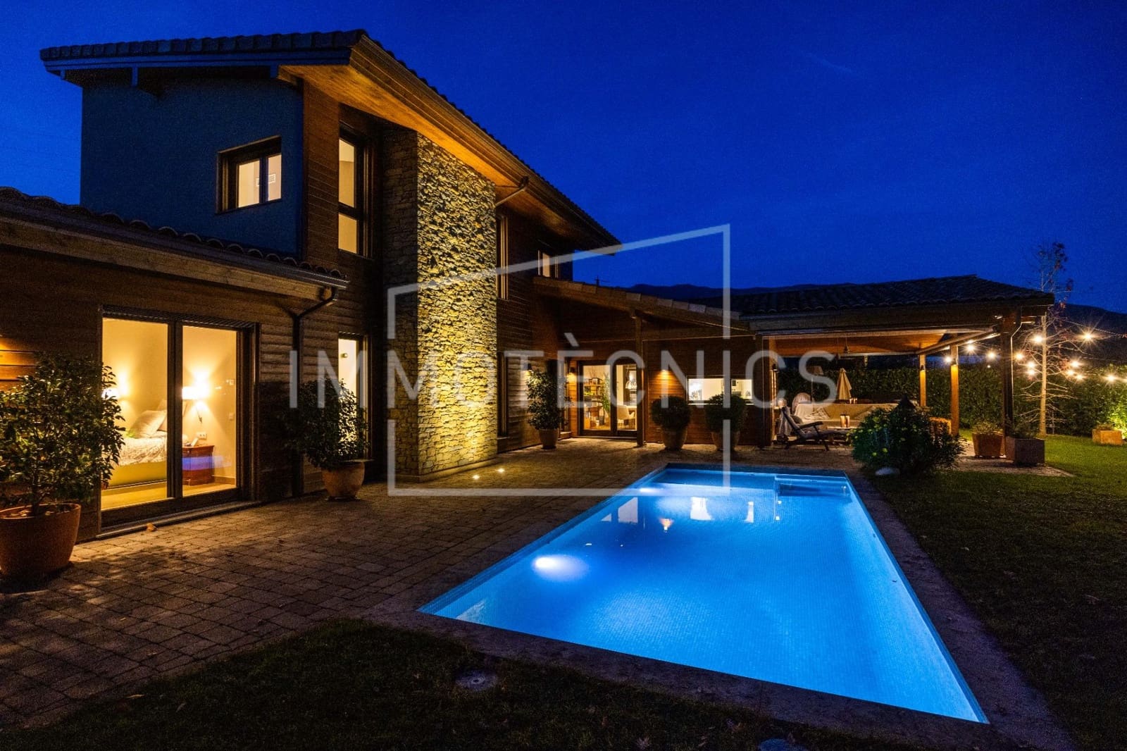 3 bedroom Villa for sale in Sant Esteve de Palautordera with pool - € 850,000 (Ref: 9602769)