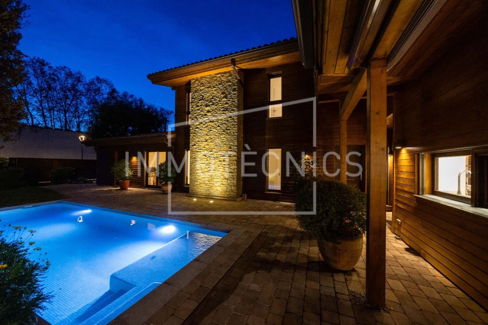 3 bedroom Villa for sale in Sant Esteve de Palautordera with pool - € 850,000 (Ref: 9602769)