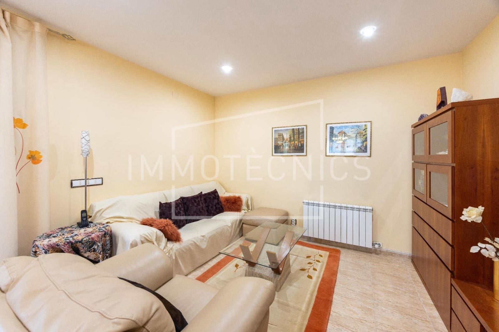 Chalet de 4 habitaciones en Cànoves i Samalús en venta con piscina garaje - 560.000 € (Ref: 9602770)