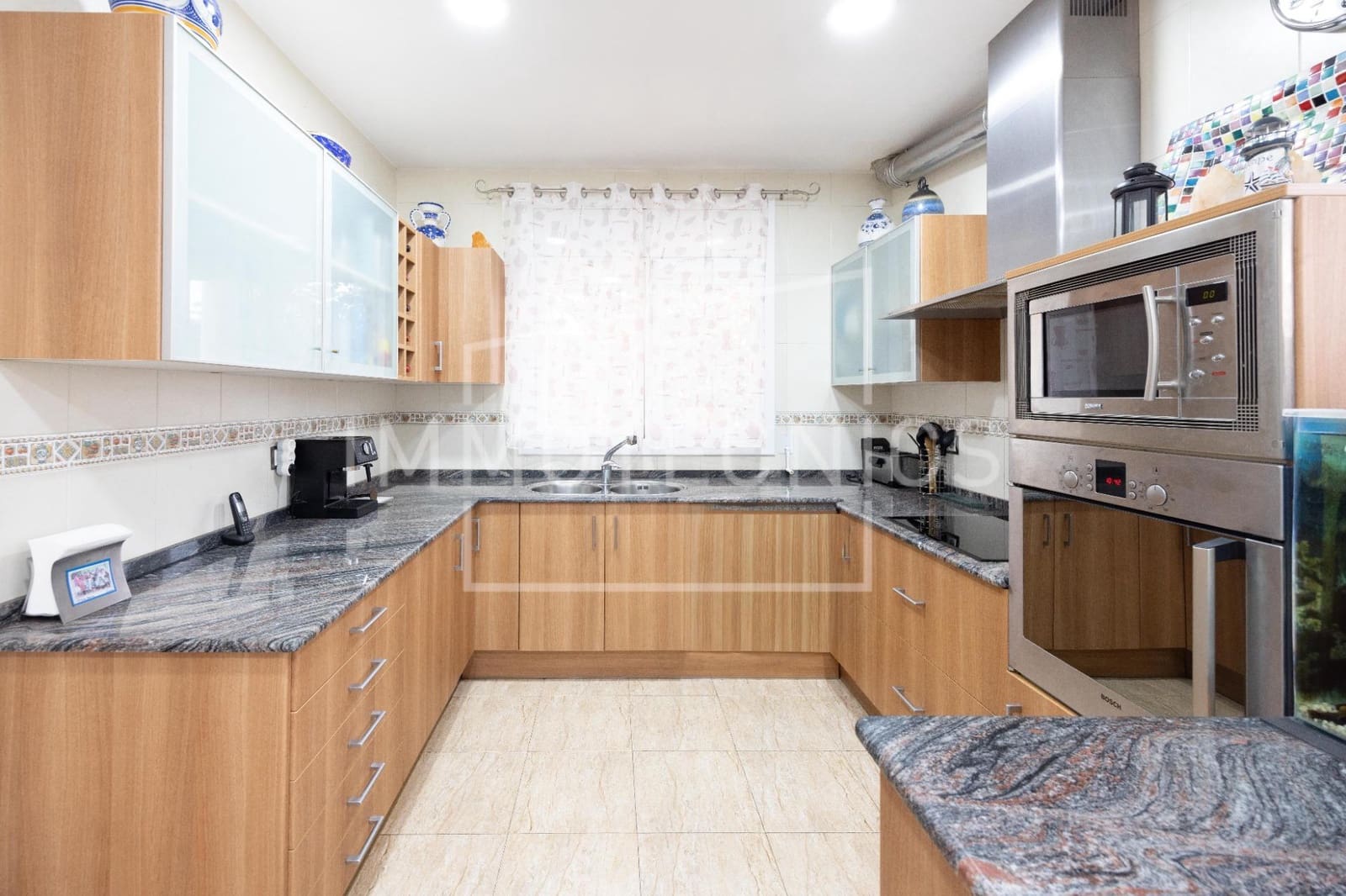 Chalet de 4 habitaciones en Cànoves i Samalús en venta con piscina garaje - 560.000 € (Ref: 9602770)