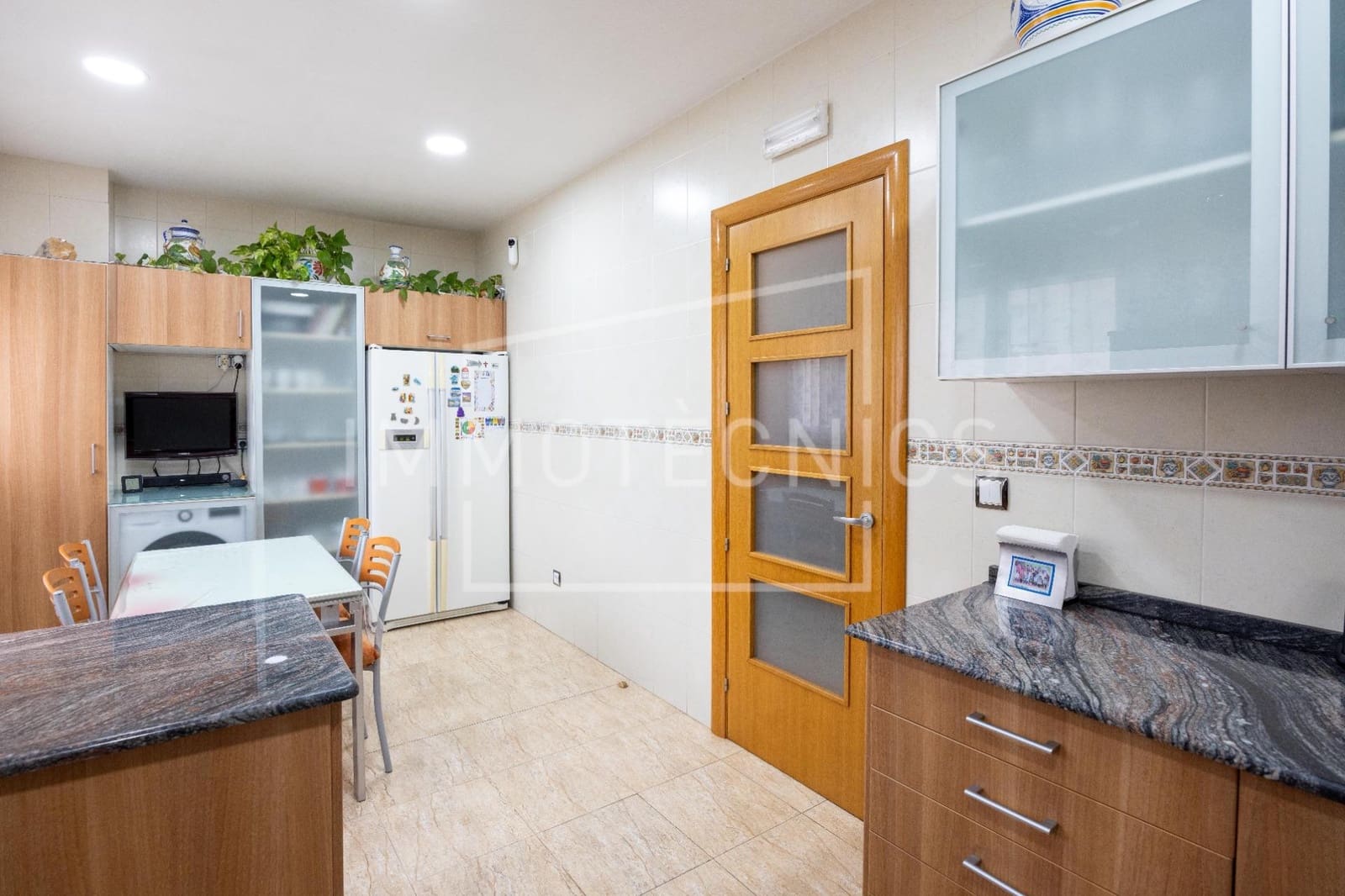 Chalet de 4 habitaciones en Cànoves i Samalús en venta con piscina garaje - 560.000 € (Ref: 9602770)