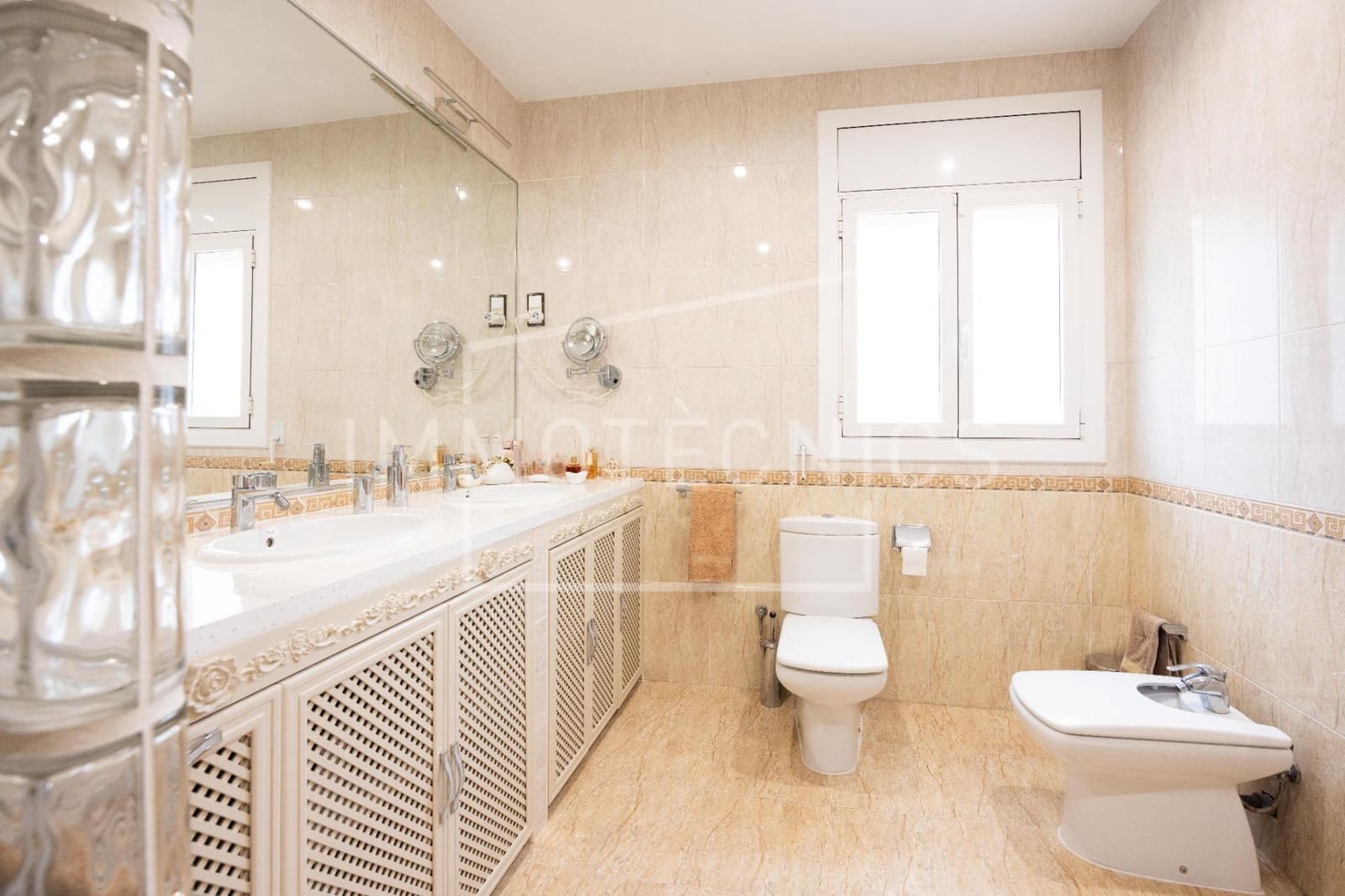 Chalet de 4 habitaciones en Cànoves i Samalús en venta con piscina garaje - 560.000 € (Ref: 9602770)