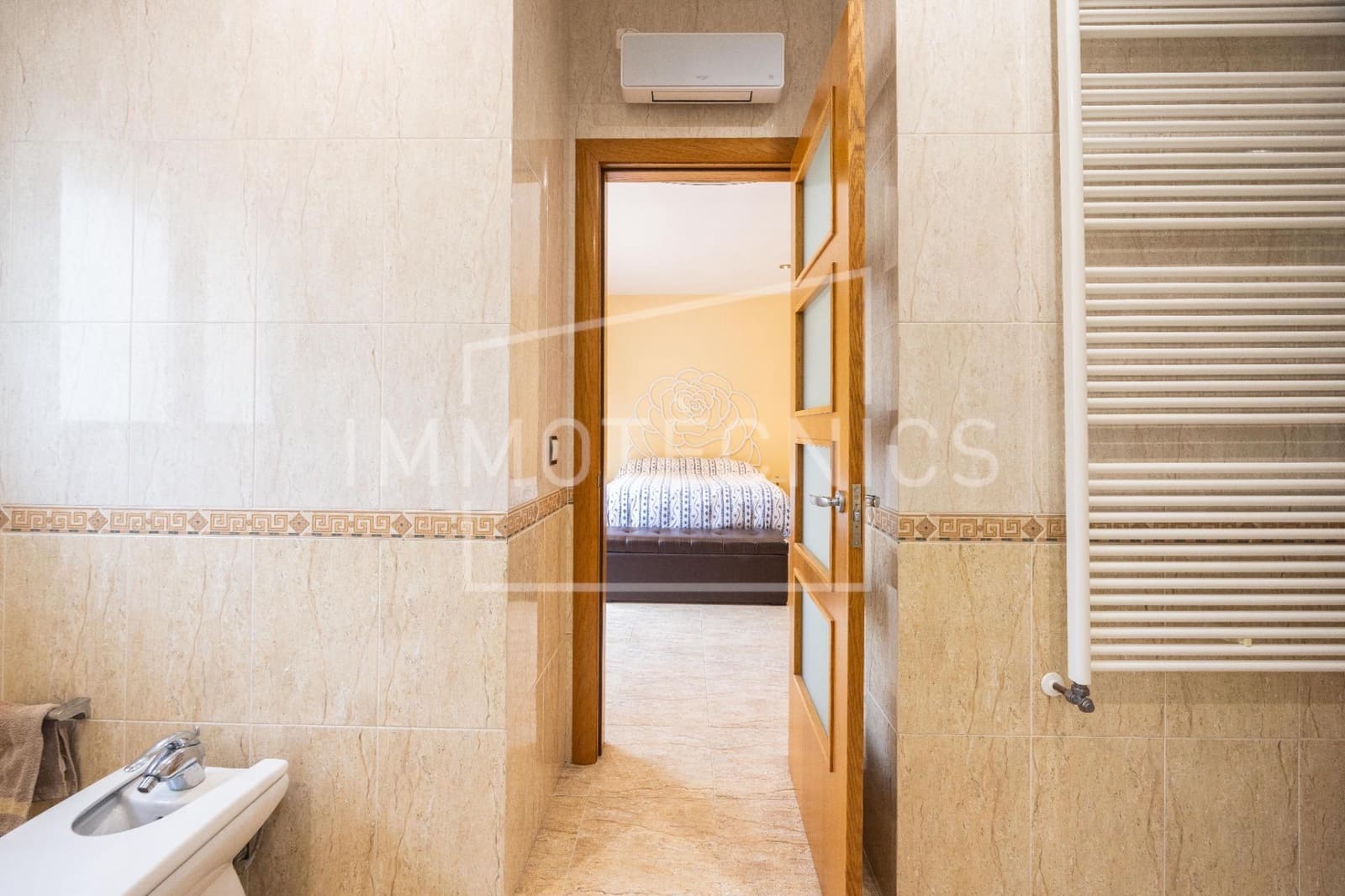 Chalet de 4 habitaciones en Cànoves i Samalús en venta con piscina garaje - 560.000 € (Ref: 9602770)