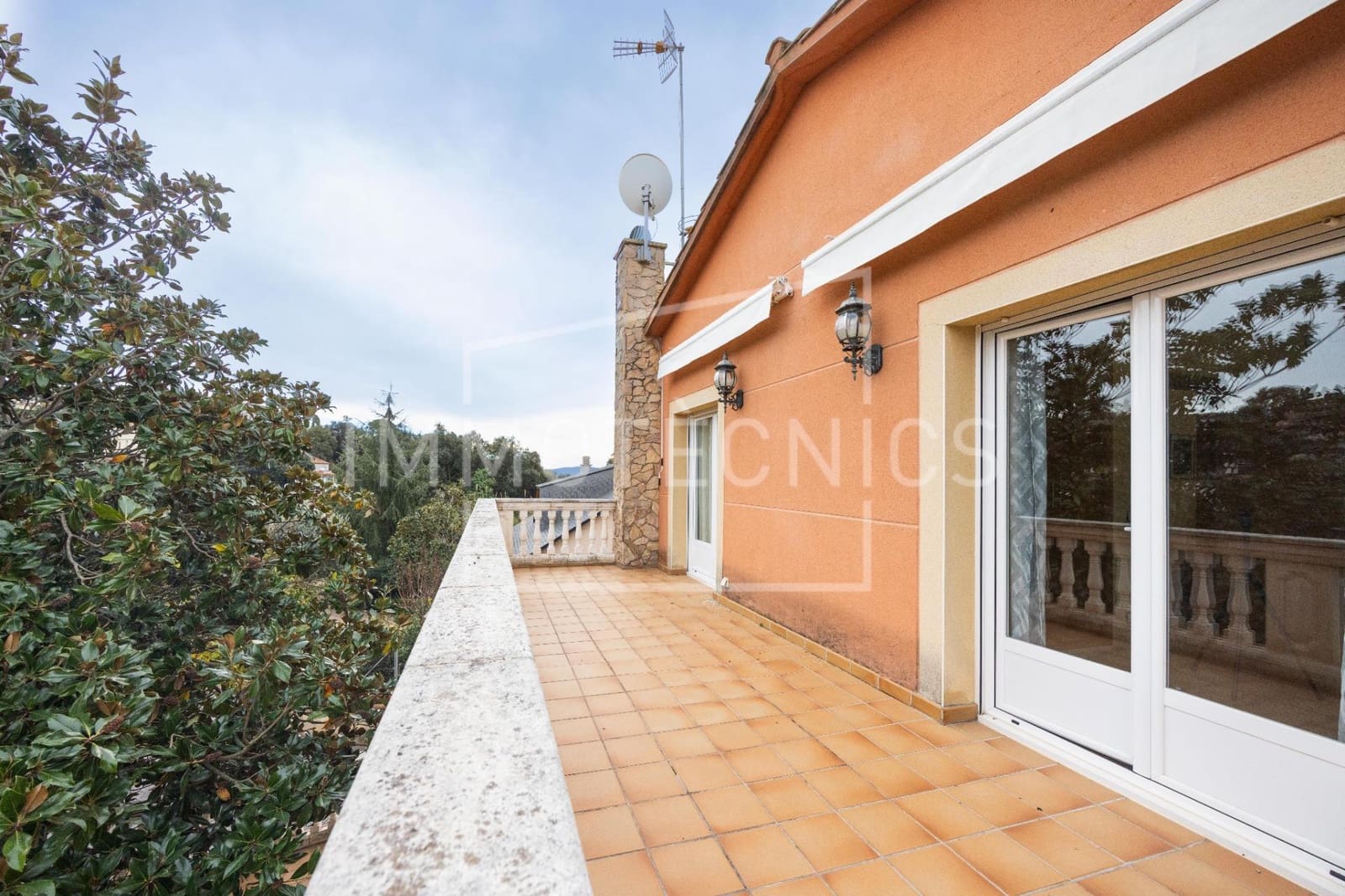 Chalet de 4 habitaciones en Cànoves i Samalús en venta con piscina garaje - 560.000 € (Ref: 9602770)