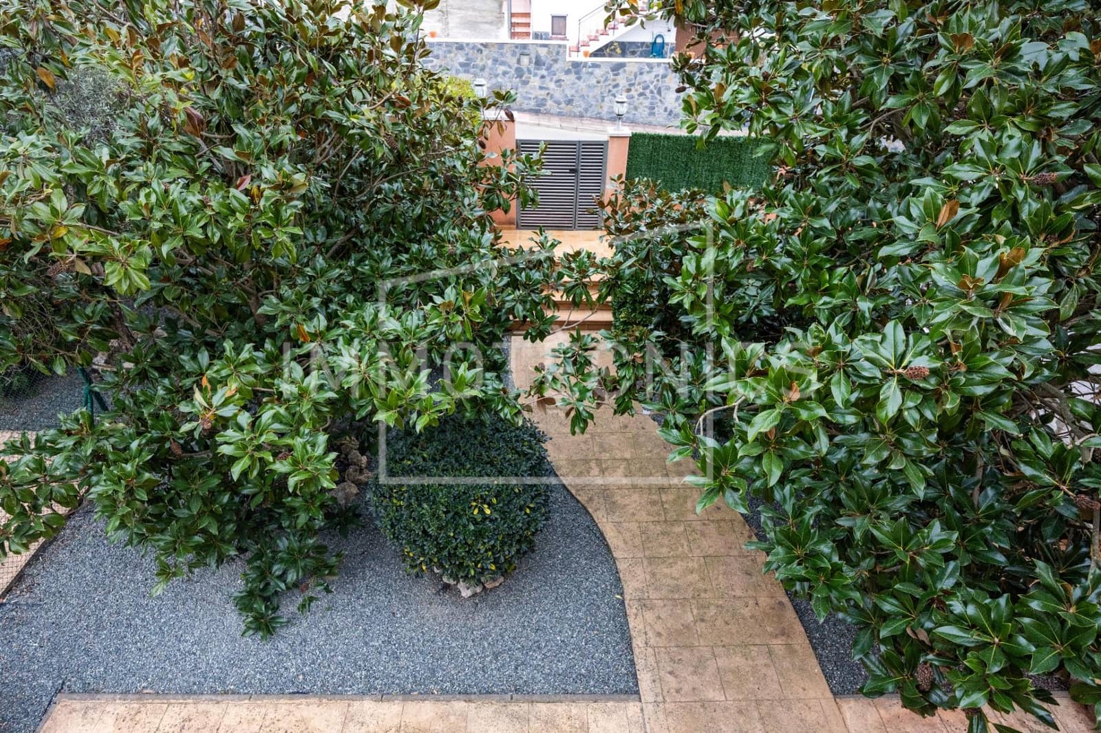 4 bedroom Villa for sale in Canovelles with pool garage - € 530,000 (Ref: 9602770)