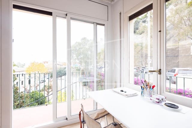 7 chambre Appartement à vendre à Caldes d'Estrac - 338 000 € (Ref: 9602771)