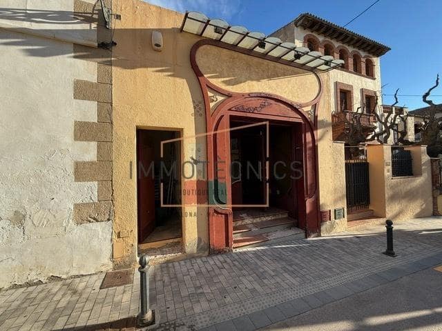 Komercyjne na sprzedaż w Sant Vicenç de Montalt - 500 000 € (Ref: 9602772)