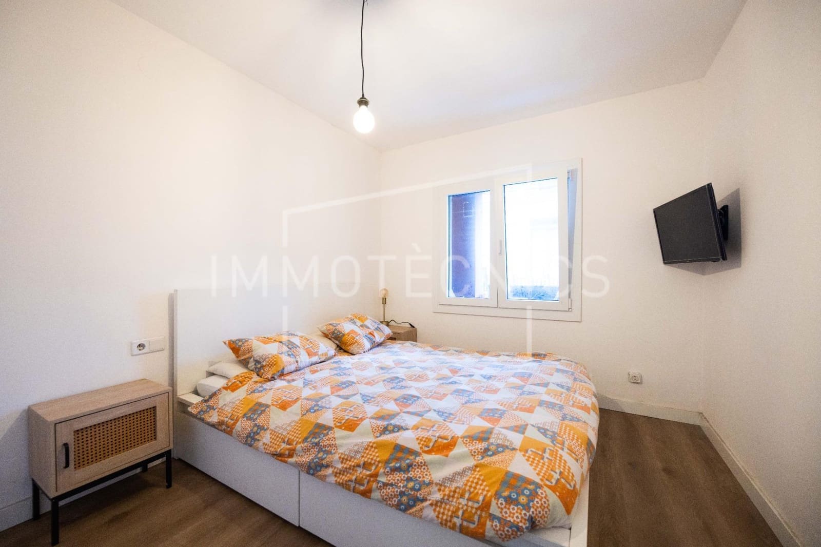 3 bedroom Flat for sale in Canet de Mar - € 250,000 (Ref: 9602773)