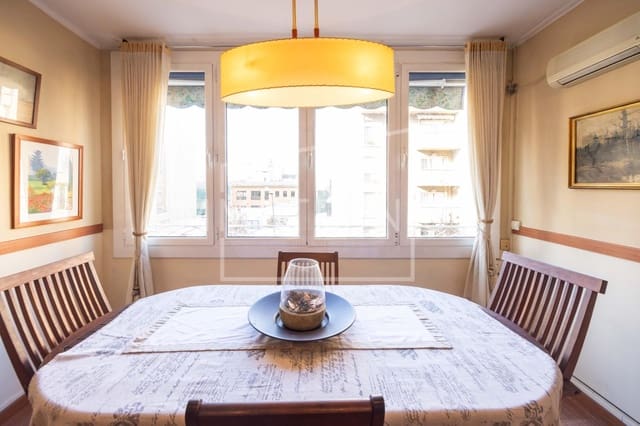 Piso de 3 habitaciones en Granollers en venta - 299.000 € (Ref: 9602774)