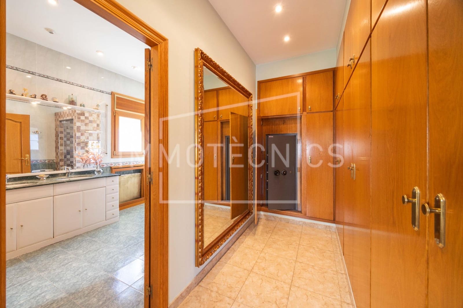 4 bedroom Villa for sale in Cardedeu with pool garage - € 950,000 (Ref: 9602775)