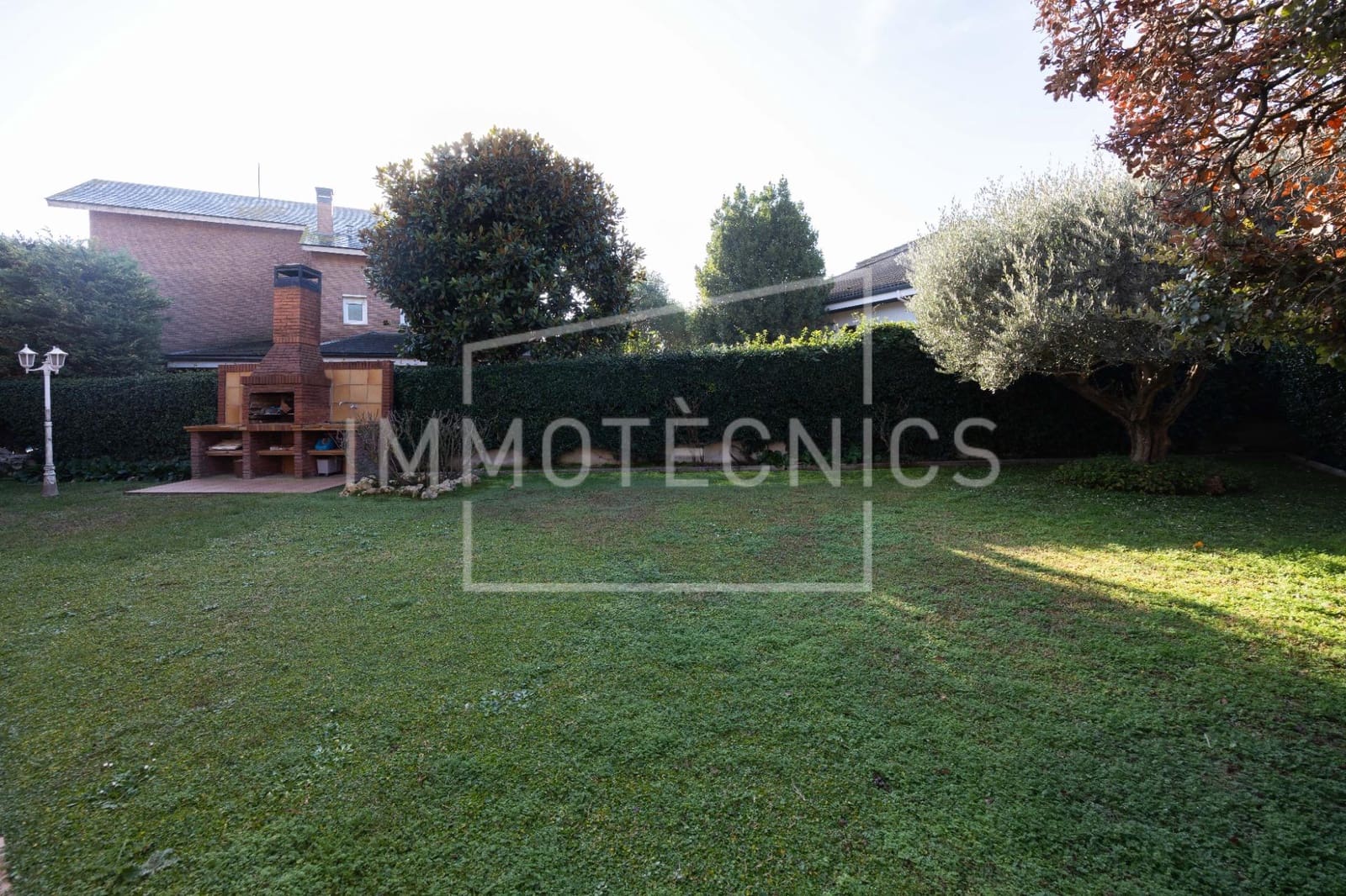 4 bedroom Villa for sale in Cardedeu with pool garage - € 950,000 (Ref: 9602775)