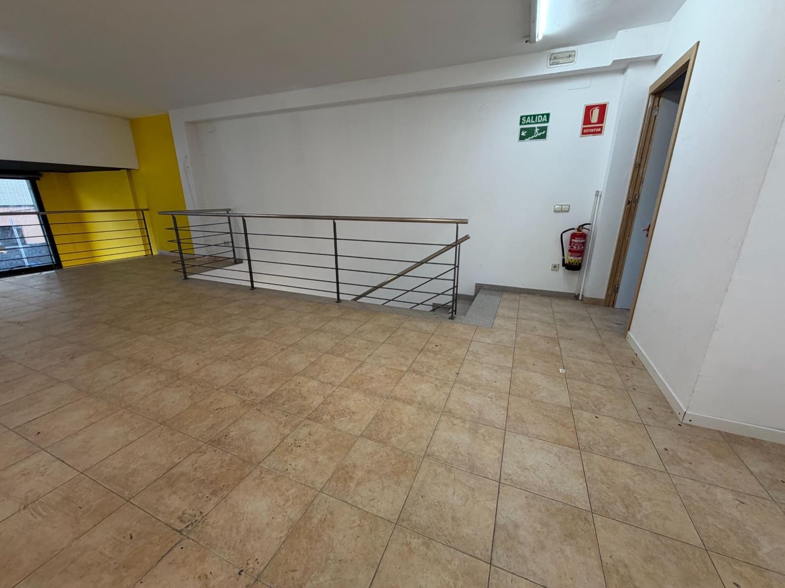 Komercyjne do wynajęcia w Granollers - 1 350 € (Ref: 9602777)