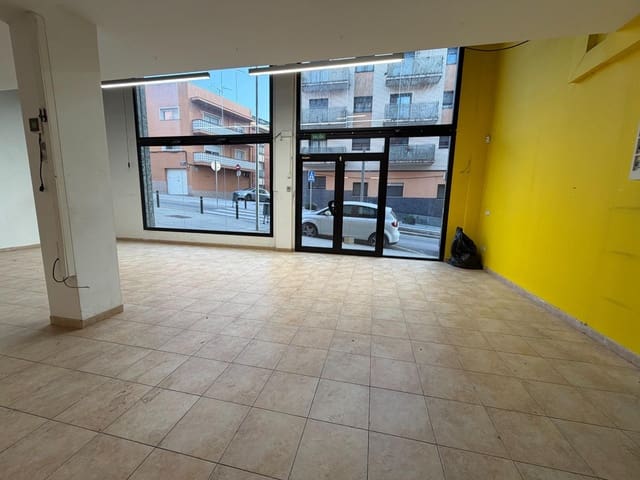 Komercyjne do wynajęcia w Granollers - 1 350 € (Ref: 9602777)