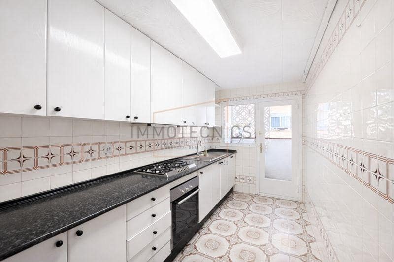 4 chambre Penthouse à vendre à Canet de Mar - 280 000 € (Ref: 9602778)