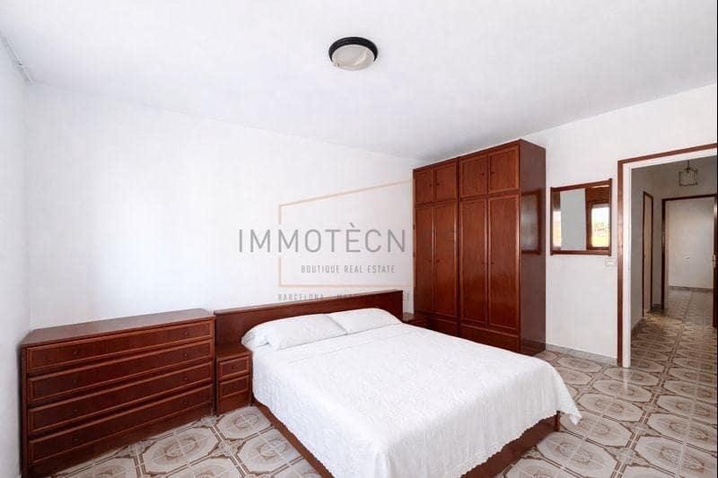 4 chambre Penthouse à vendre à Canet de Mar - 280 000 € (Ref: 9602778)