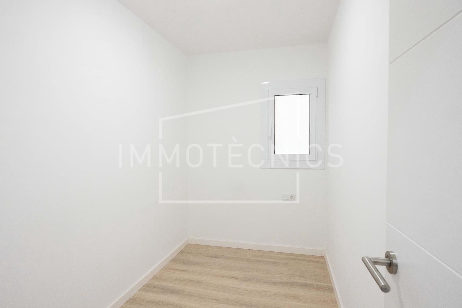 3 bedroom Flat for sale in Caldes d'Estrac - € 288,000 (Ref: 9602779)